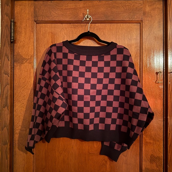 Dressed in Lala - Cropped Sweater and Pants - Checkered Knit Set - Plus Size 2x - Picture 2 of 6